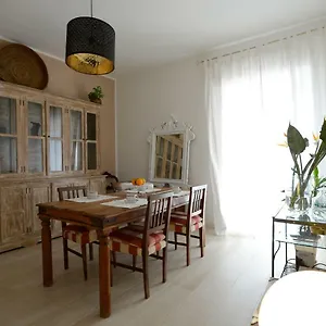 82 Bed & Breakfast Alghero