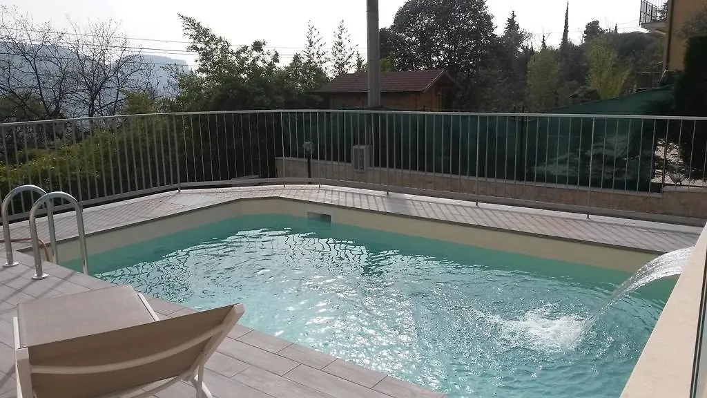 B&B Il Riccio Costermano Bed & Breakfast